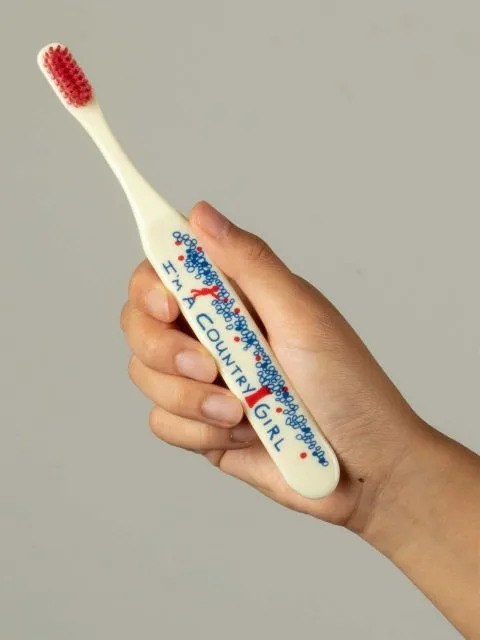 BlueQ Im A Country Girl Fun and Stylish Toothbrush